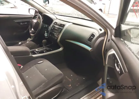 2013 Nissan Altima 2.5 S из США, поврежденный, VIN 1N4AL3AP8DC291057